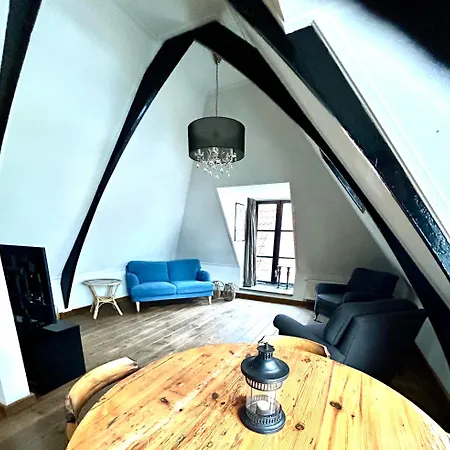 Apartment Bovenop 19
