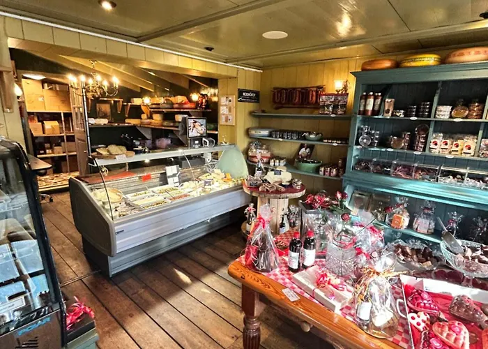 아파트 Bovenop 19 히폴리투쉐프